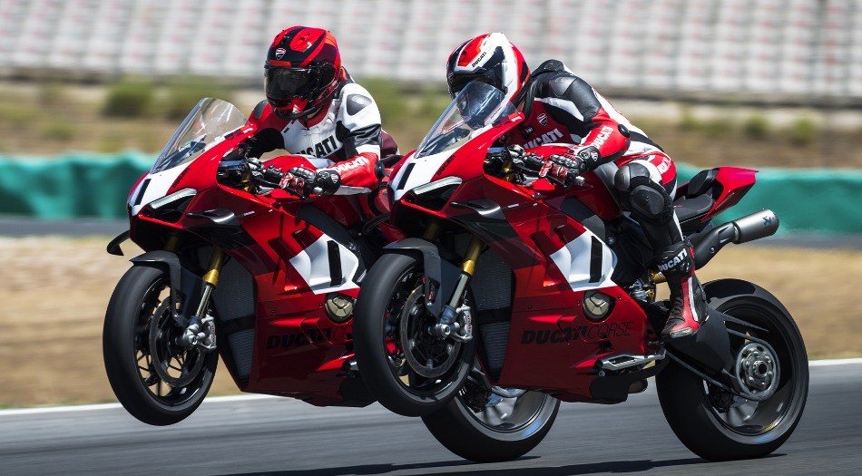 Panigale deals v4 r